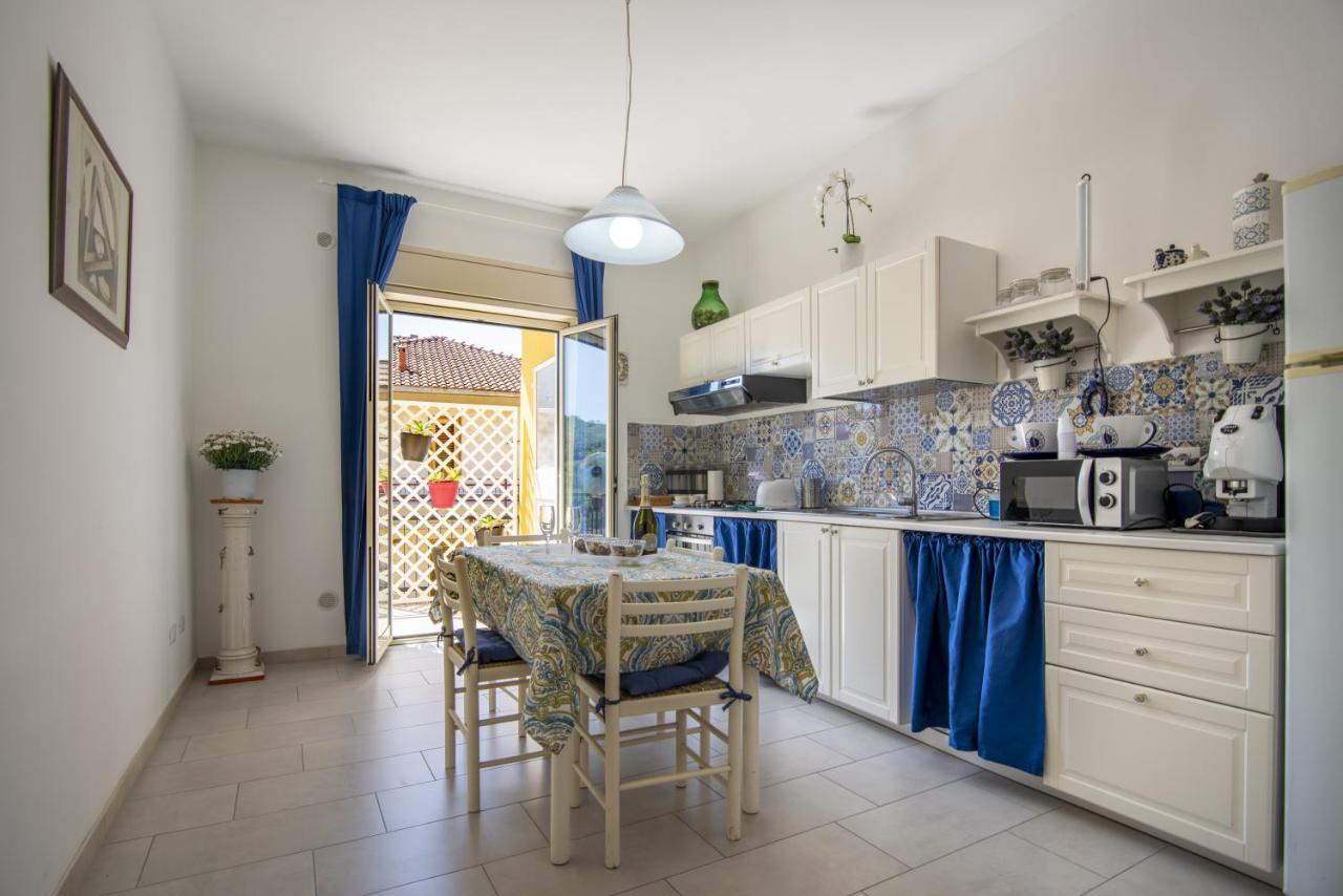 Etna Sicilian House Apartment Linguaglossa Exterior photo